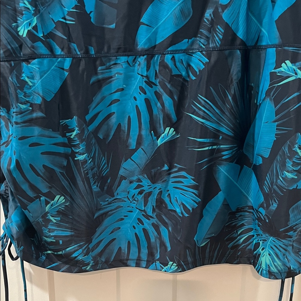 3x Short Sleeve Rash Guard Side Cinches Tropical Blue and Black Swimsuit Top NWT - Picture 11 of 11